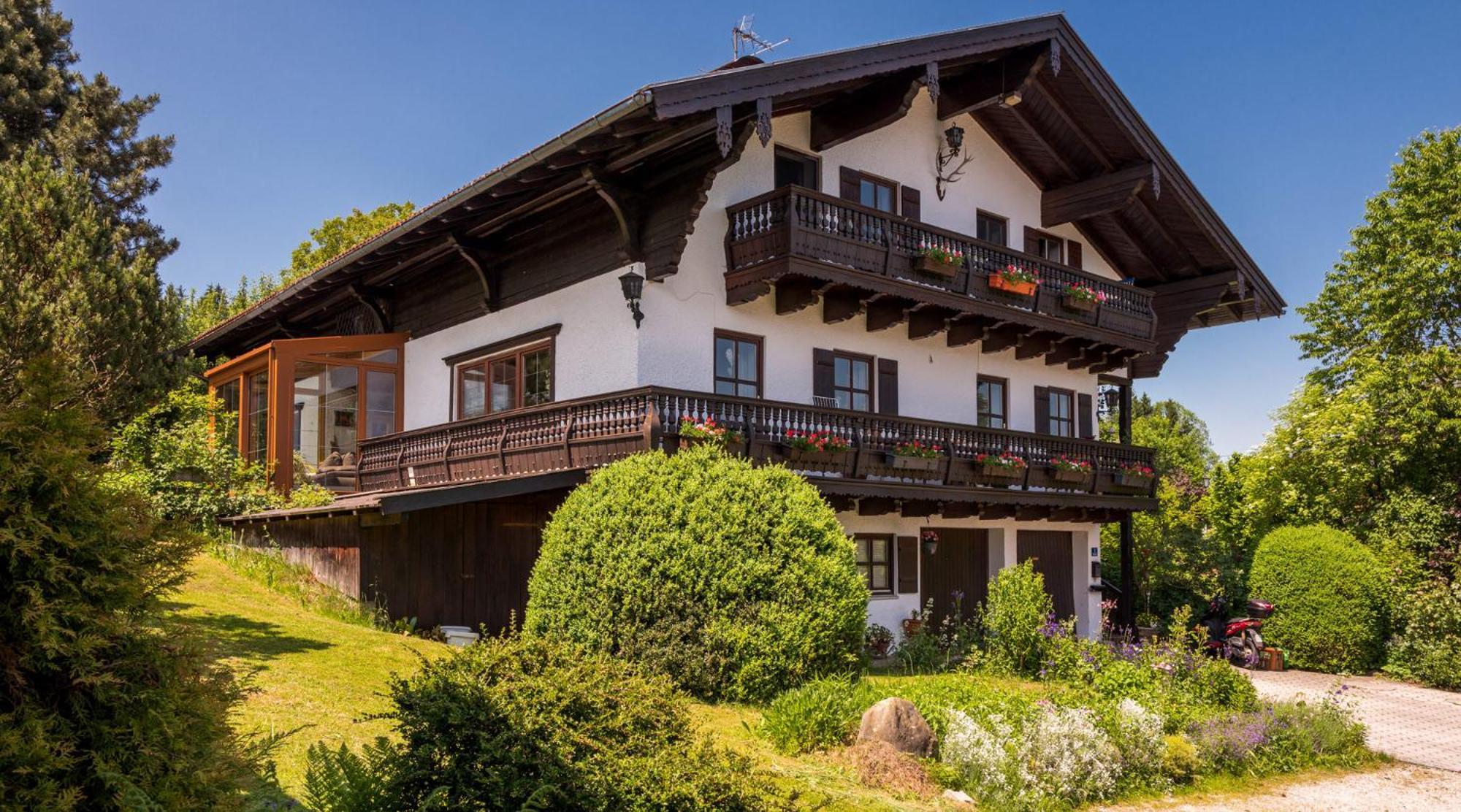 Ferienwohnungen Hoetzelsperger Prien am Chiemsee Exterior photo